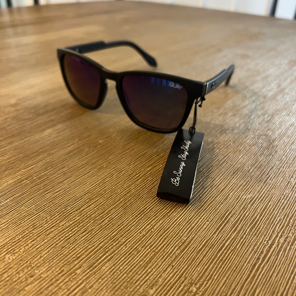 Quay Australia Black Polarized Sunglasses Brand New!
